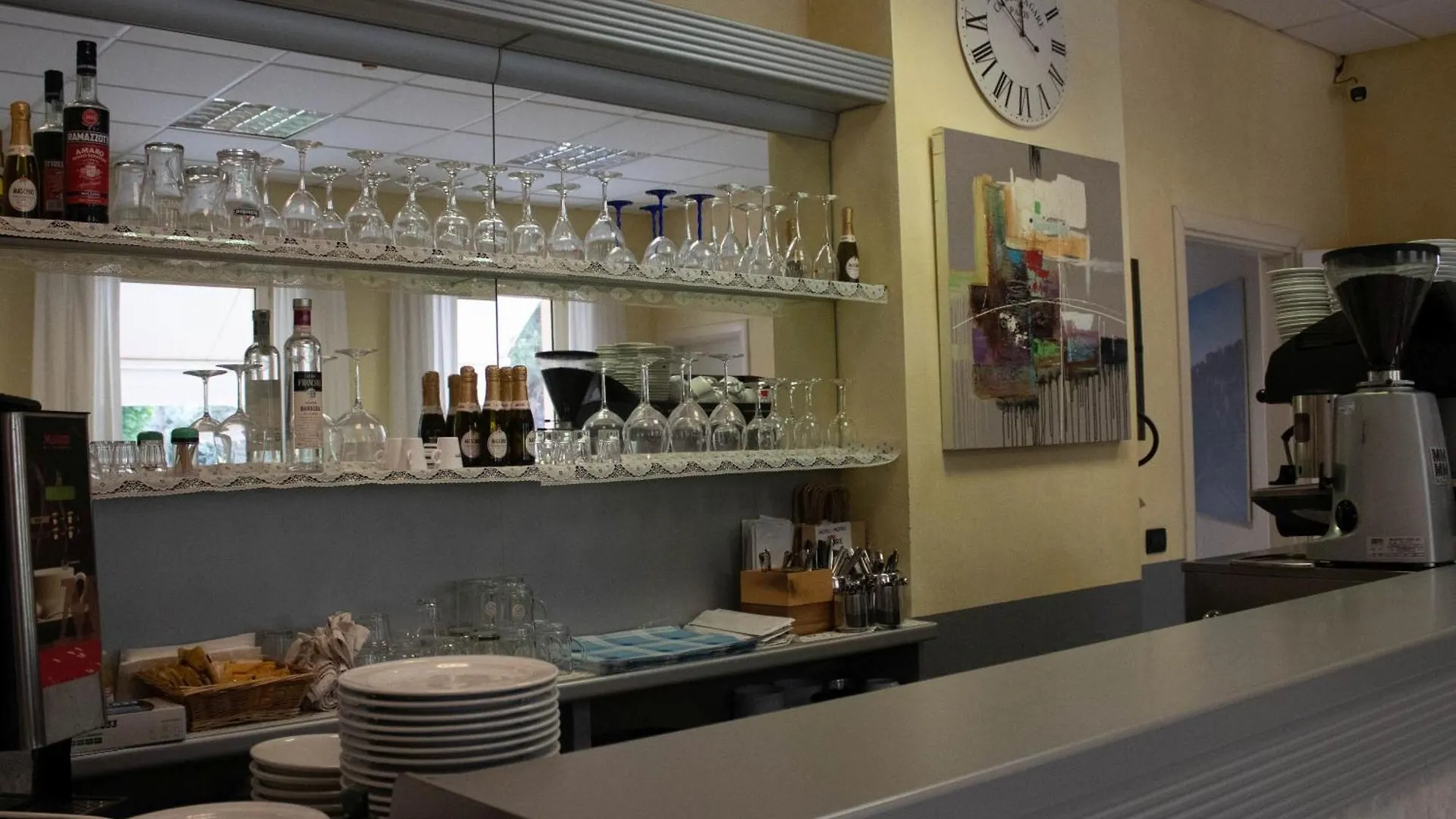 菲奥雷汽车酒店 费伦佐拉亚达 酒店